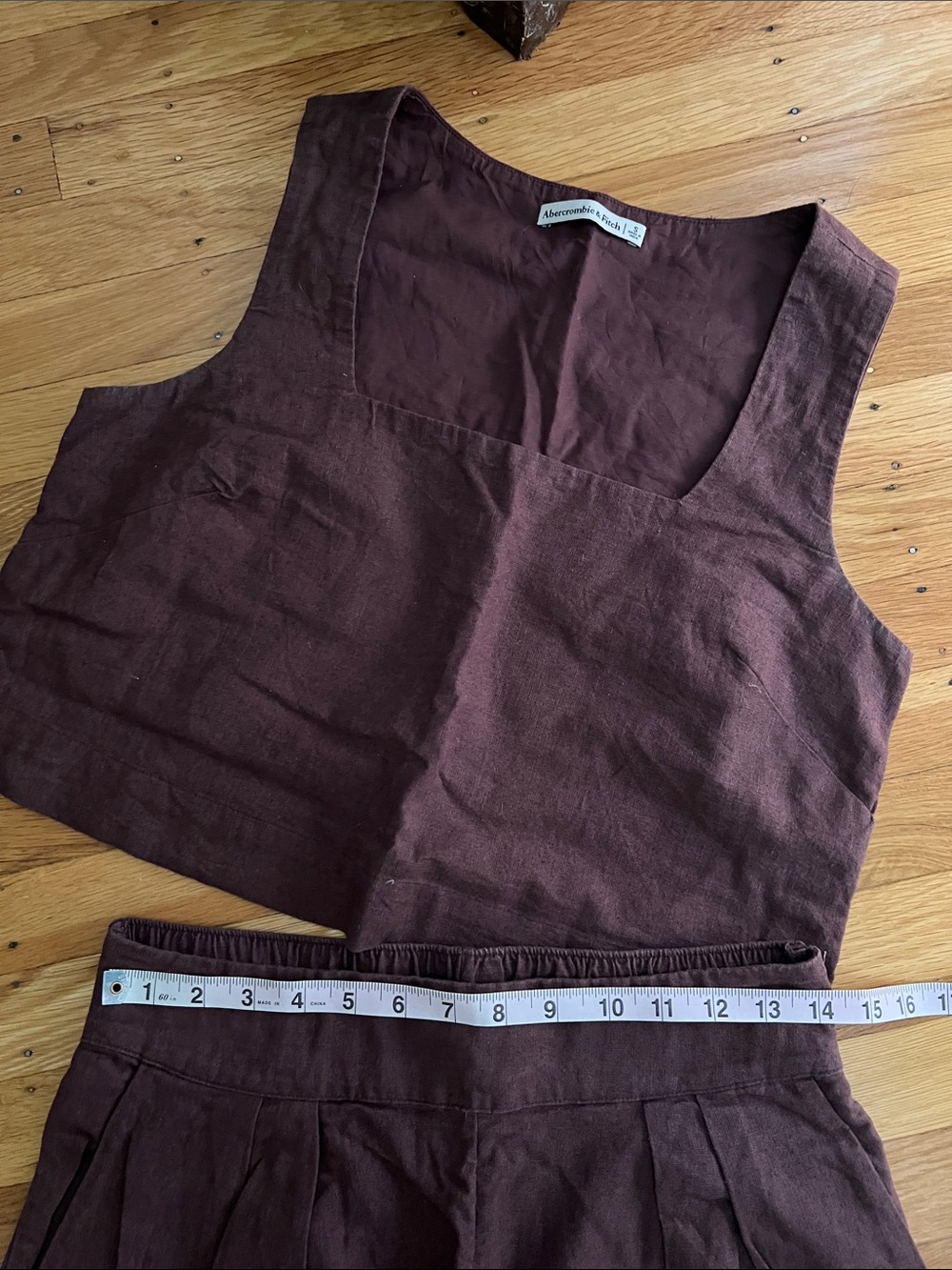 Abercrombie high waisted linen pants and crop top - Picture 2 of 7